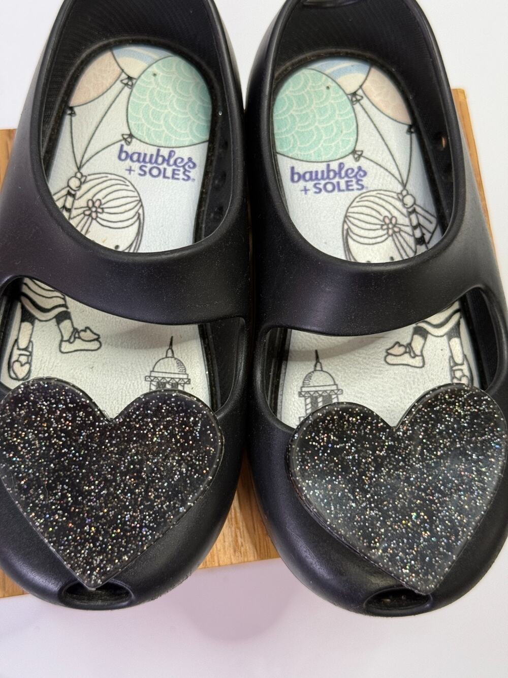 Baubles + Soles Black Heart Jelly Shoes Glitter Slip On Mary Jane Kids Size 8